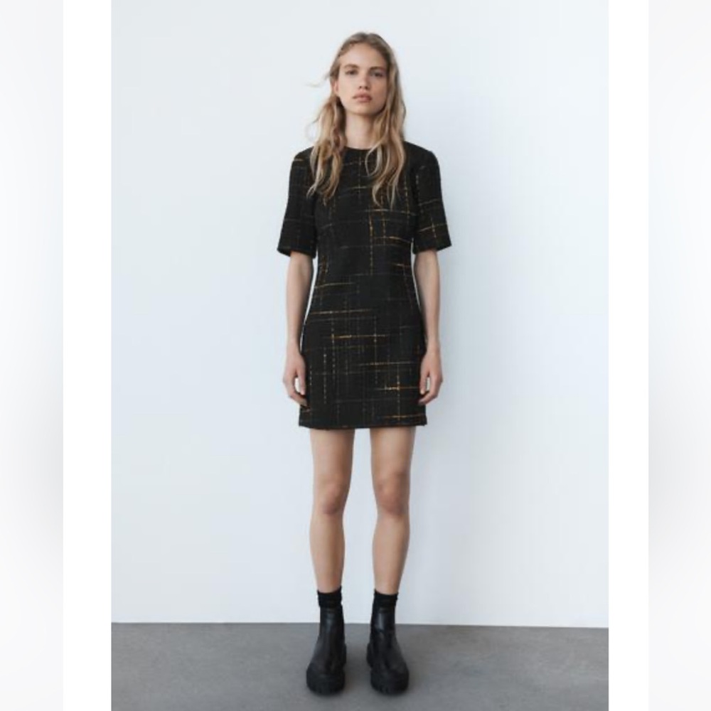 Zara Black and Gold Textured Mini Dress (Work/Business Casual/Holiday)